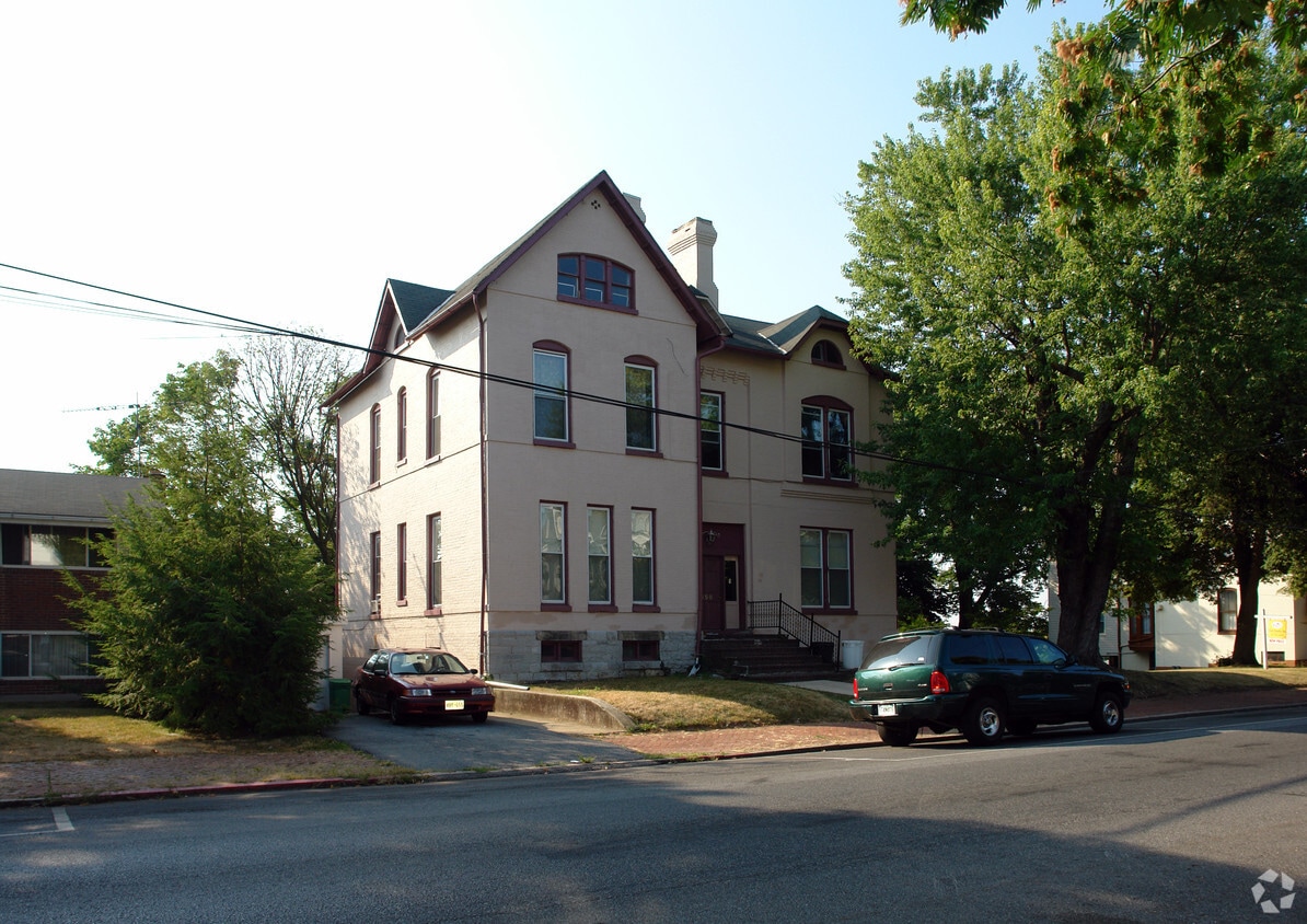 158 S Prospect St, Hagerstown, MD 21740 Apartments in Hagerstown, MD