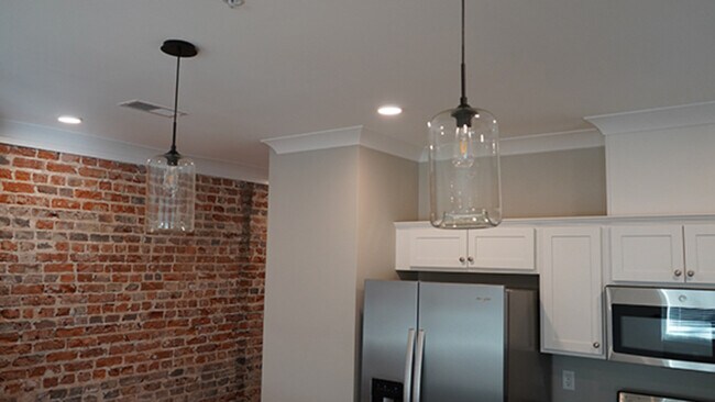 Foto del edificio - 26 N McLean Blvd