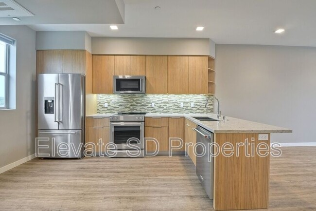 Building Photo - 3088 State St