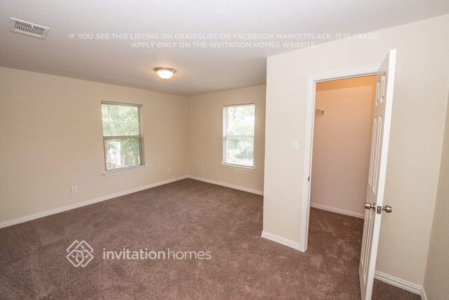 Building Photo - 209 King Trail