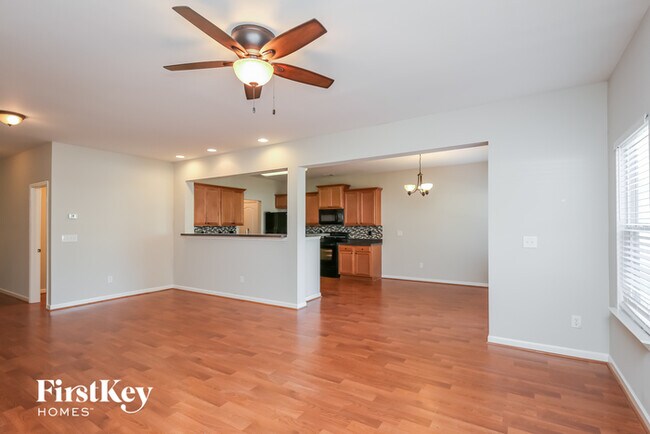 Foto del edificio - 11 Highland Pointe Cir E