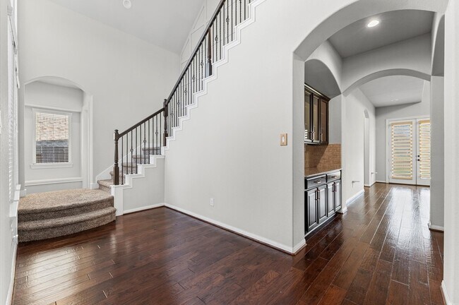 Foto del edificio - 4315 Laburnam Rd