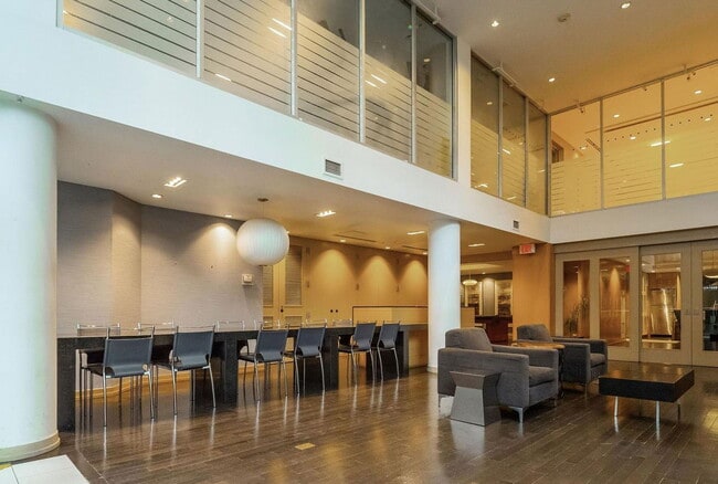Building Photo - 225 Webb Dr
