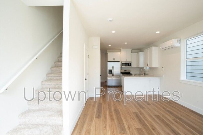 Foto del edificio - 7770 SW Bonita Rd