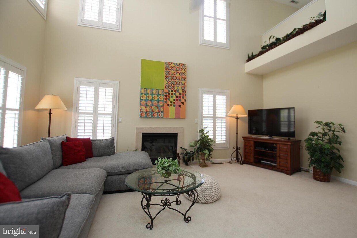 Foto principal - 1 Ennis Ln