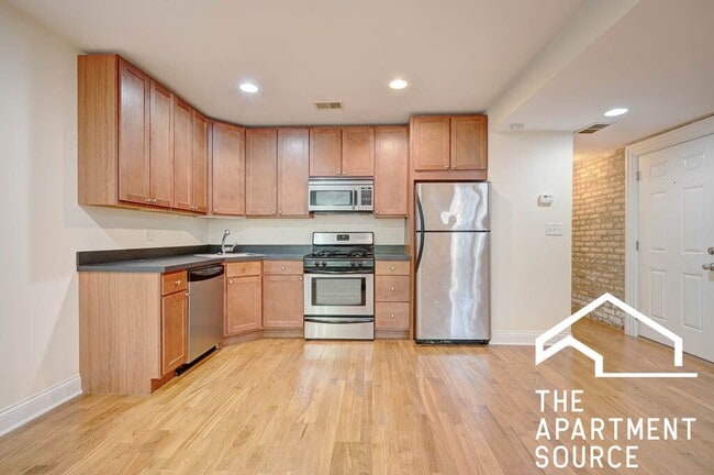 Photo - 2836 N Albany Ave Apartment