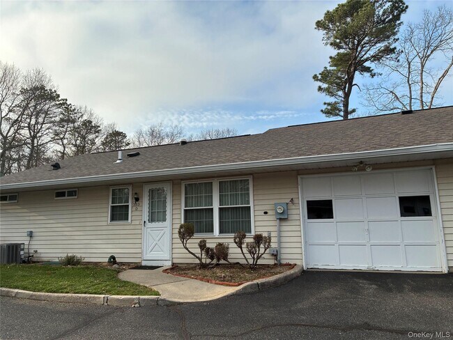 Foto del edificio - 353 Woodbridge Dr