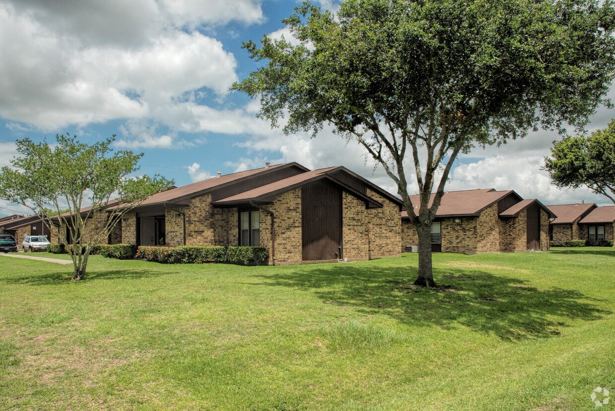 Northside Senior Apartments Angleton, TX