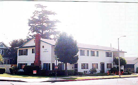 Foto del edificio - 402 E Badillo St