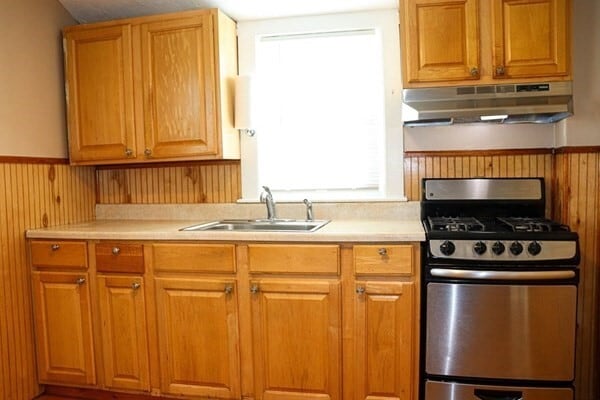 Primary Photo - 24 Quincy St