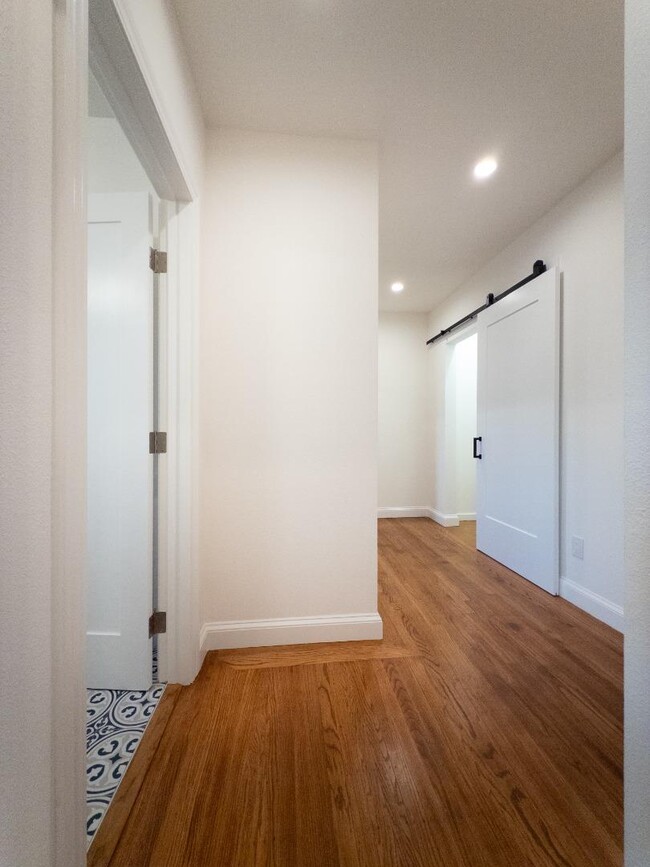 Foto del edificio - 410 Spruce Ave