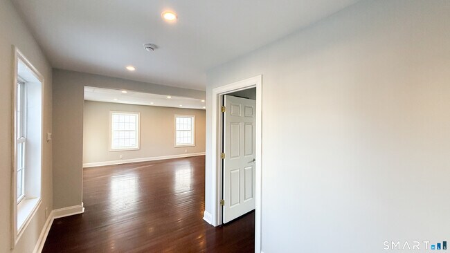 Foto del edificio - 271 Seaside Ave