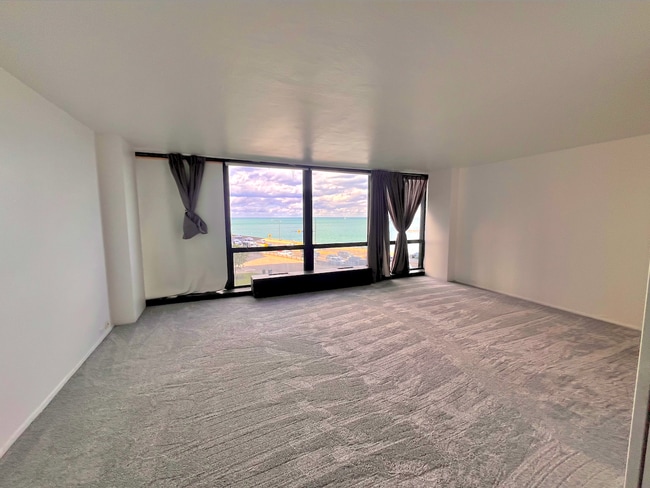 Foto del edificio - 900 N Lake Shore Dr
