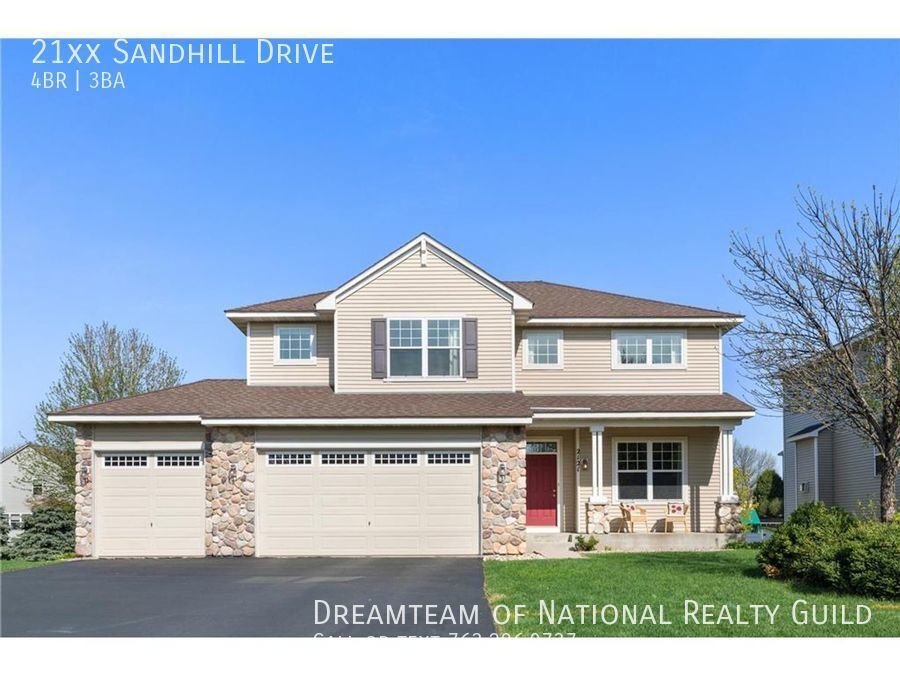 Rare Home in Shakopee with Lots of Open Sp... House for Rent in