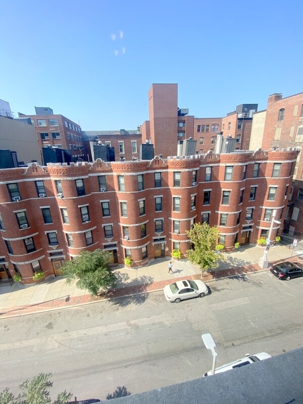 20 Hemenway St, Boston, MA 02115 Apartments Boston, MA