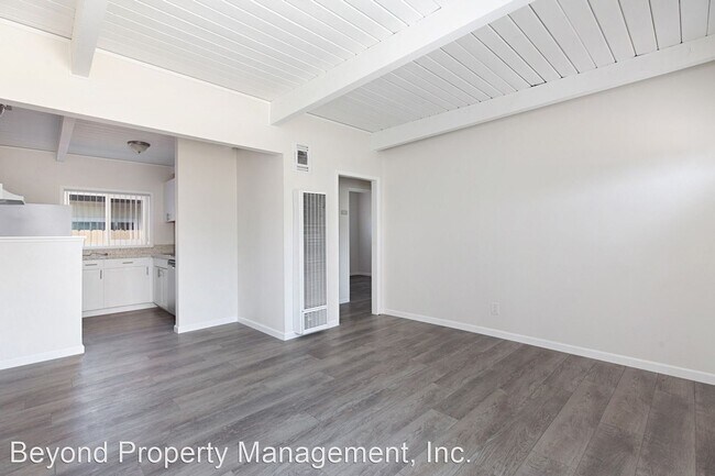 Building Photo - 2 br, 1 bath House - 8135 Dodie St.,