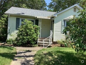 Building Photo - 115 Curtis Dr
