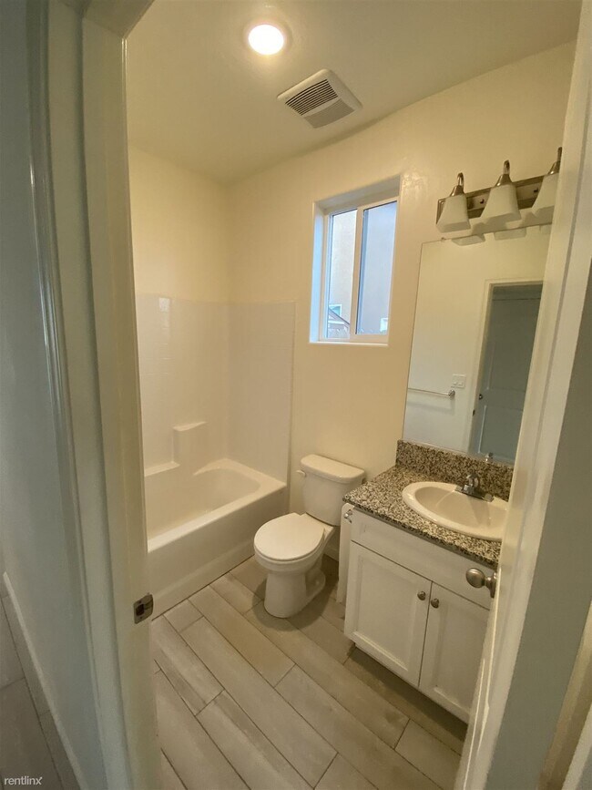 Building Photo - 3 br, 2 bath House - 2535 Orange Ct