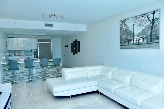 Foto del edificio - 1100 S Miami Ave