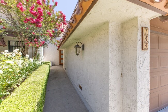 Building Photo - 738 Galaxy Heights Dr