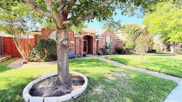 Foto del edificio - 9312 Vista Cir