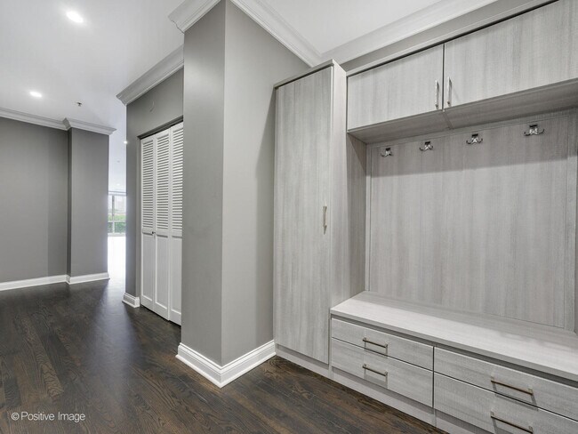 Foto del edificio - 1444 N Orleans St