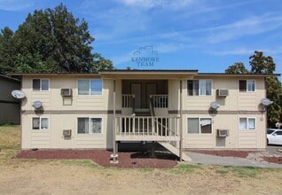 Building Photo - 1508 W 14th Ave