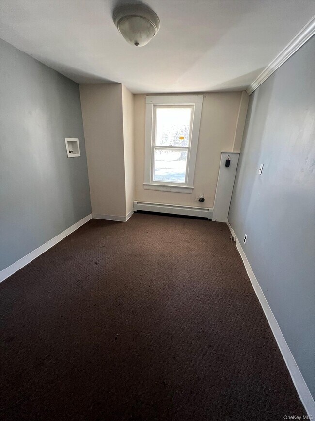 Building Photo - 955 NY-52