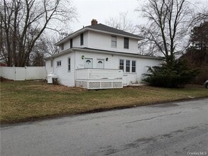 Building Photo - 29 Catskill Ave