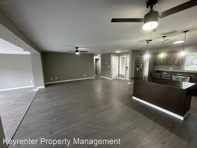 Foto del edificio - 4 br, 2 bath House - 2719 SE 16Th Place