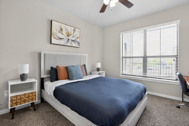 Foto del edificio - 1355 Ranch Pkwy