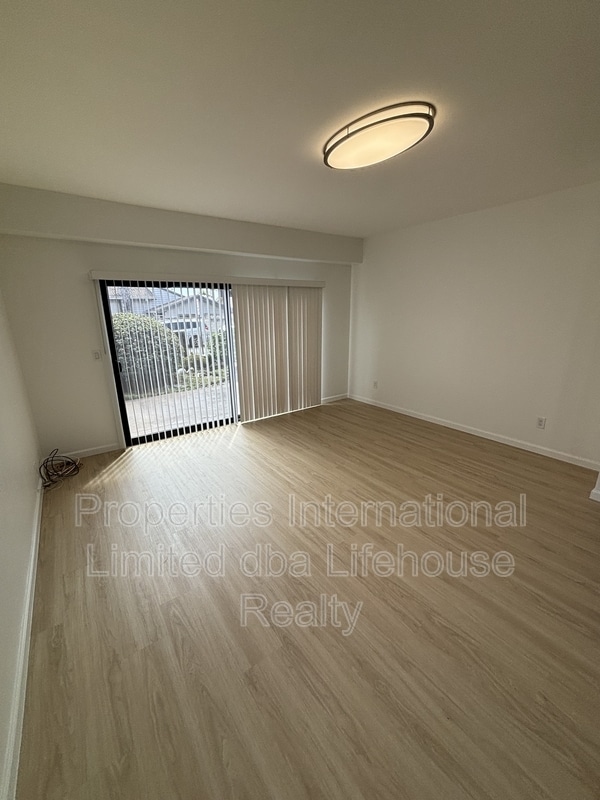 Building Photo - 95-797-797 Lanipaa St