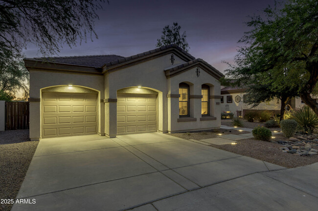 Foto del edificio - 6672 S St Andrews Ct