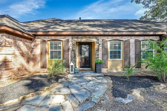 Building Photo - 12902 Timberlake Dr