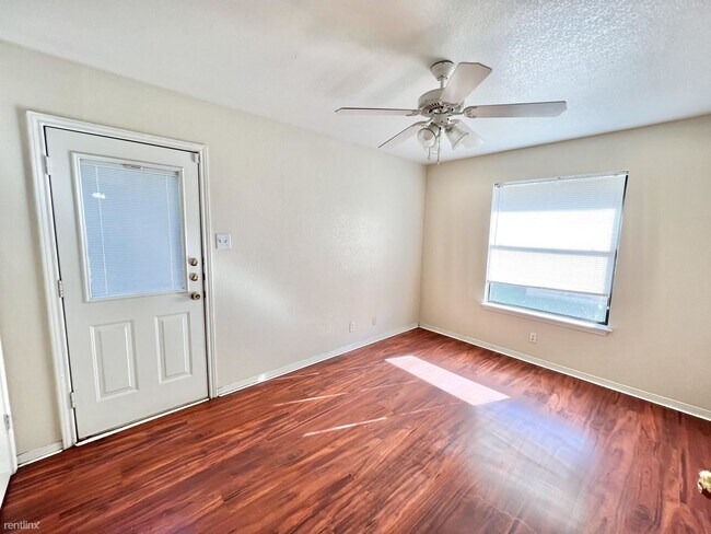 Building Photo - 2 br, 2 bath House - 1004 W Avenue B Apt 1