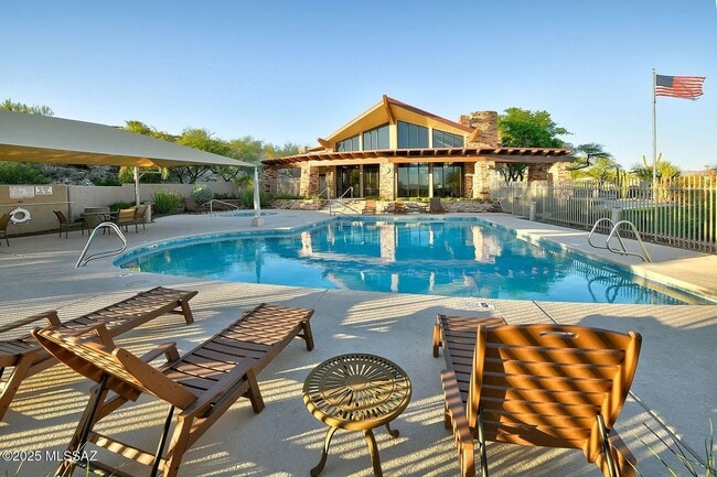 Foto del edificio - 4302 N Sunset Cliff Dr