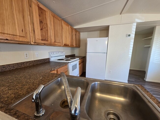 Foto del edificio - 104 Clark St