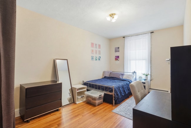 Foto del edificio - 1464 Tremont St