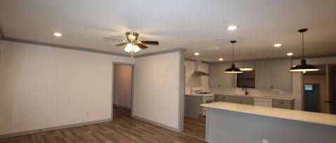 Building Photo - 2325 Airline Dr