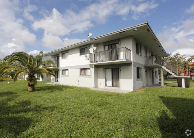 Building Photo - The Parkwest Apartments