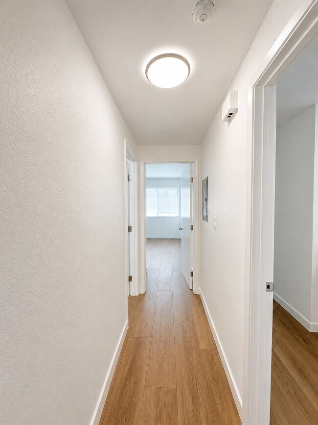 Foto del edificio - 108 N Helberta Ave