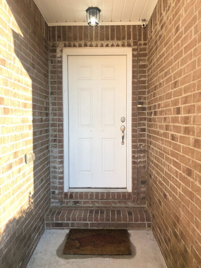 Foto del edificio - Spacious 3 Bedroom Home In East Springdale!