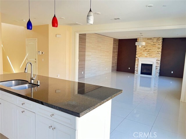 Foto del edificio - 13246 Baxter Springs Dr