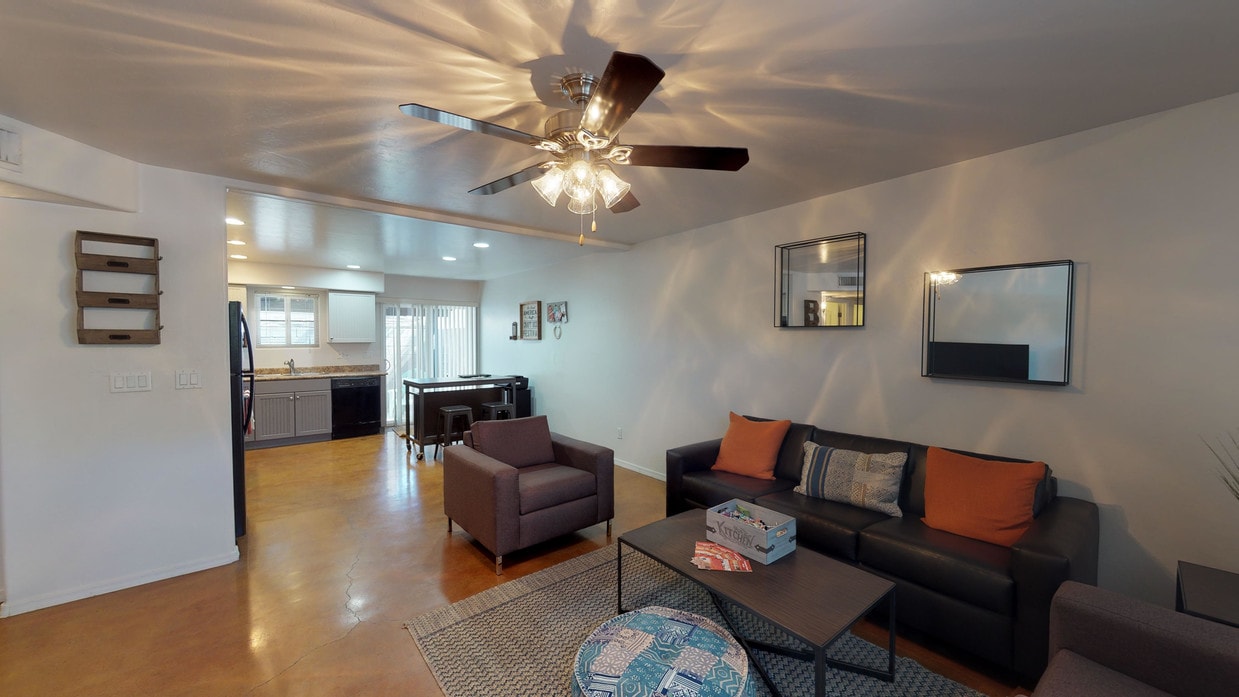 Photo - Sahuaro Point Villas - 2326 N 6th Avenue T... Apartments