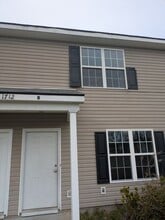 Building Photo - 1712 Almond Tree Pl