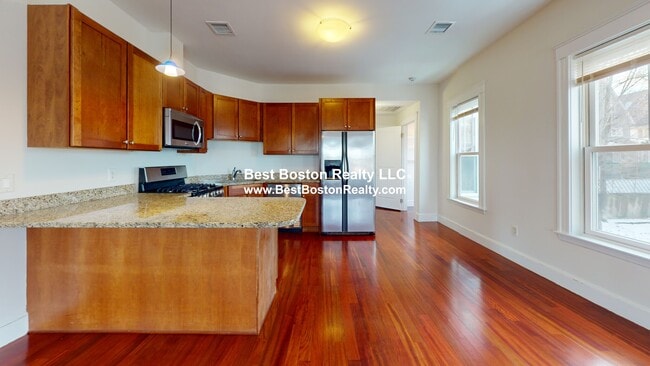 Foto del edificio - 156 School St