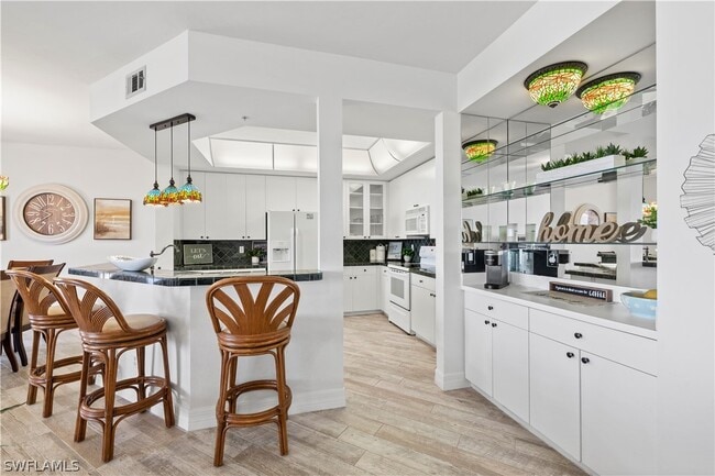 Building Photo - 201 Vintage Bay Dr