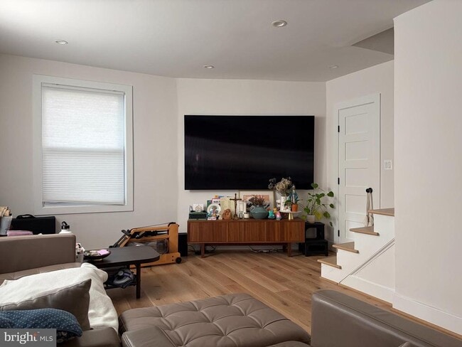 Building Photo - 2211 Observatory Pl NW