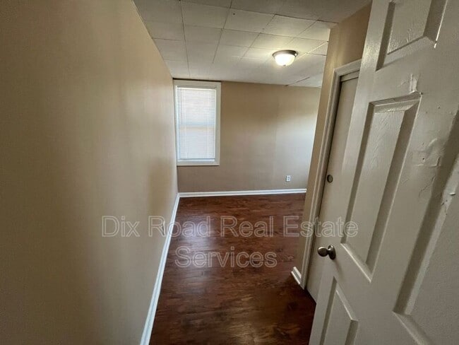 Building Photo - 816 Minor Ave