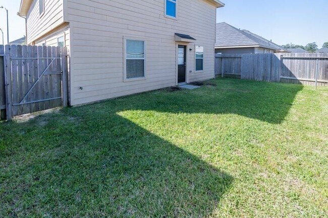 Foto del edificio - 2435 Gibbs Bend Ct